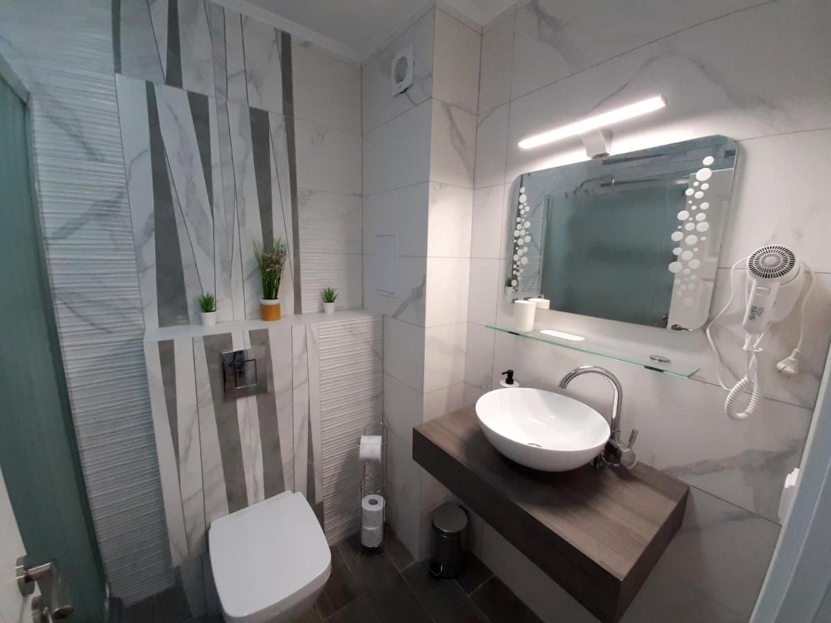 Bbr26- Sea View First Line Apartment Sarafovo Burgas Екстер'єр фото